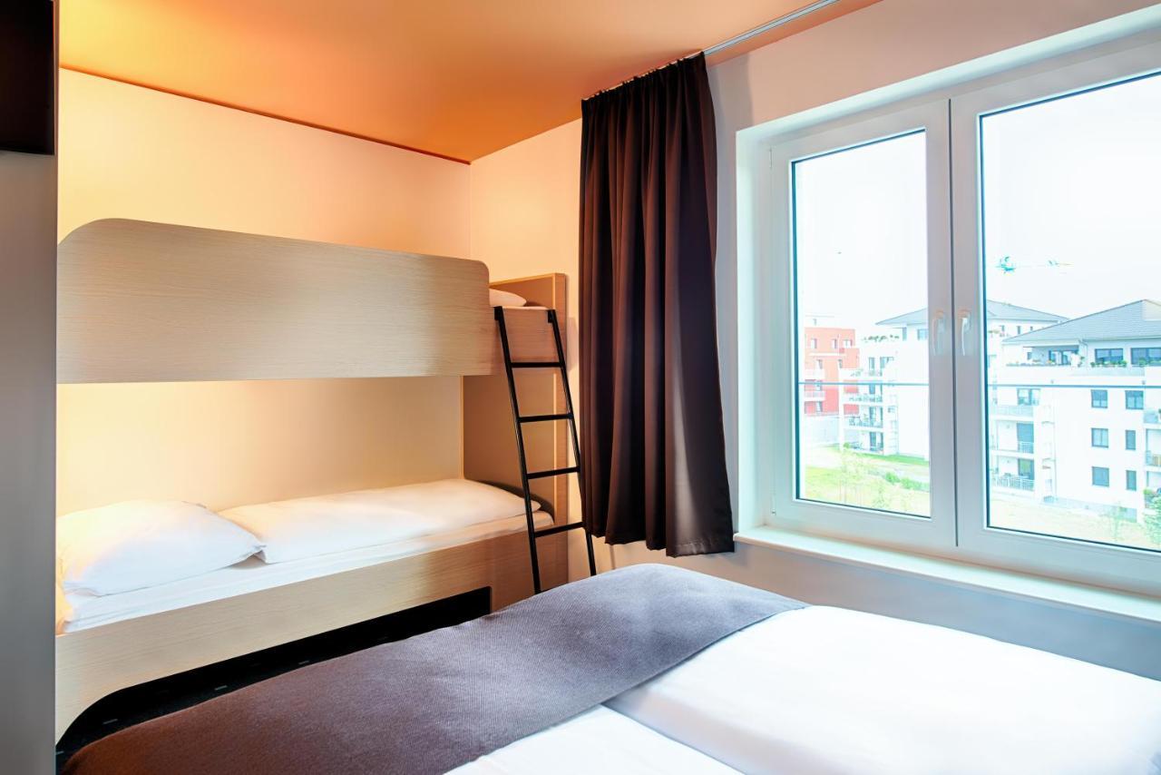 B&B Hotel Rostock-Hafen Экстерьер фото