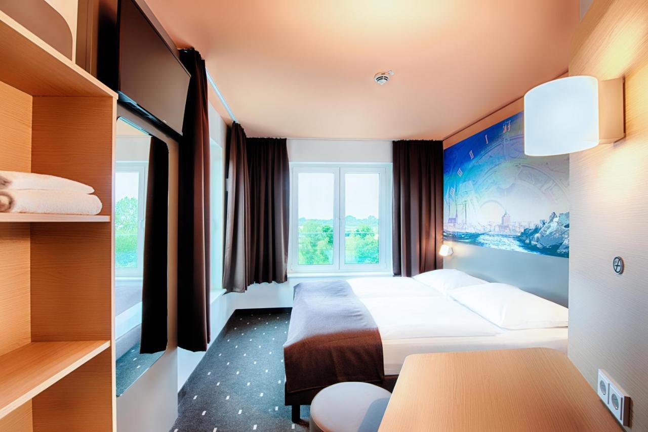 B&B Hotel Rostock-Hafen Экстерьер фото